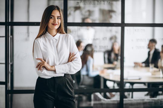 Vrouw op kantoor